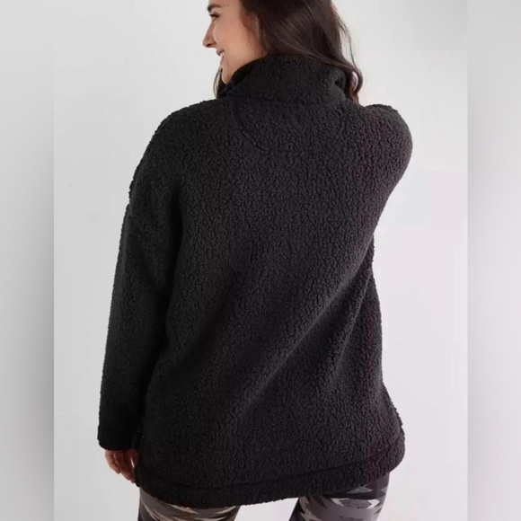 AERIE Cloud Sherpa Oversized Button Pullover Size XS - Picture 3 of 5